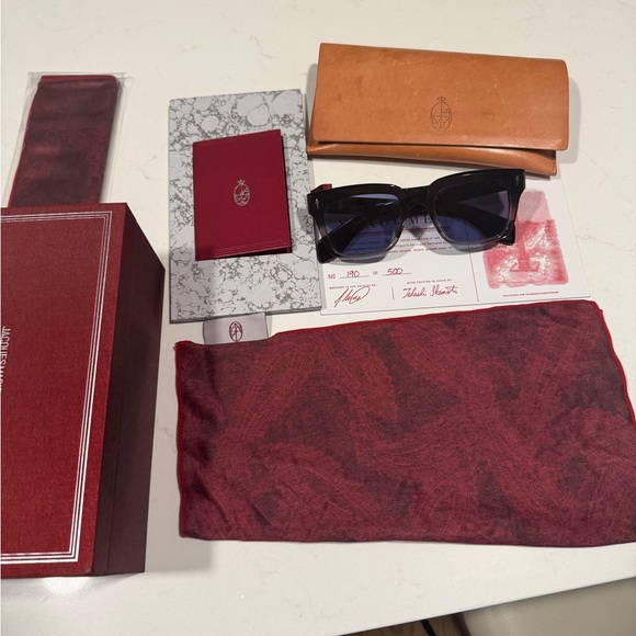 JMM Jacque Marie Mage JacquesMarieMage sunglasses

Torino Custom blue lens - Picture 2 of 16